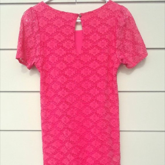 Francesca's Love Notes Pink Floral Short Sleeve Lace Dress '90s Style Size Small - Picture 2 of 3